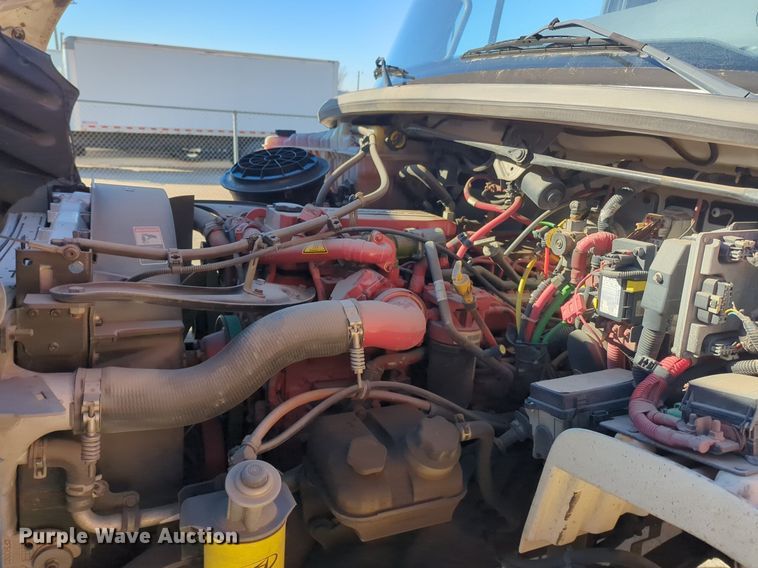 image for item NZ9303 2016 Freightliner Business Class M2 box truck