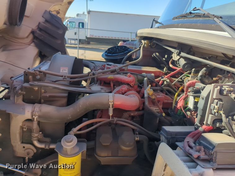 image for item NZ9303 2016 Freightliner Business Class M2 box truck