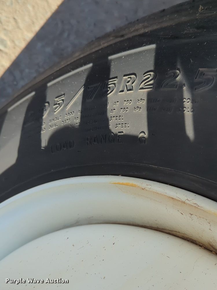 image for item NZ9303 2016 Freightliner Business Class M2 box truck