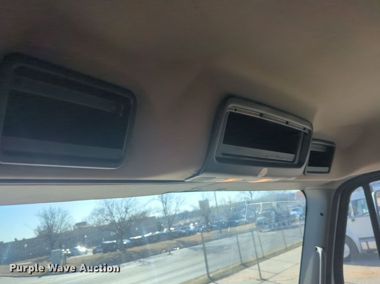 image for item NZ9304 2016 Freightliner Business Class M2 box truck