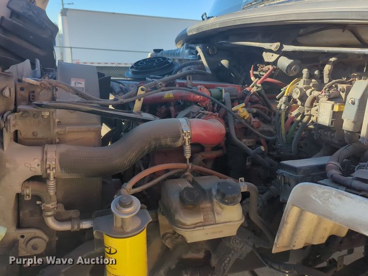 image for item NZ9304 2016 Freightliner Business Class M2 box truck