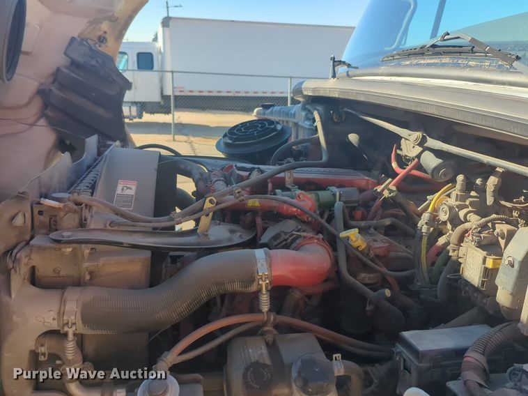 image for item NZ9304 2016 Freightliner Business Class M2 box truck