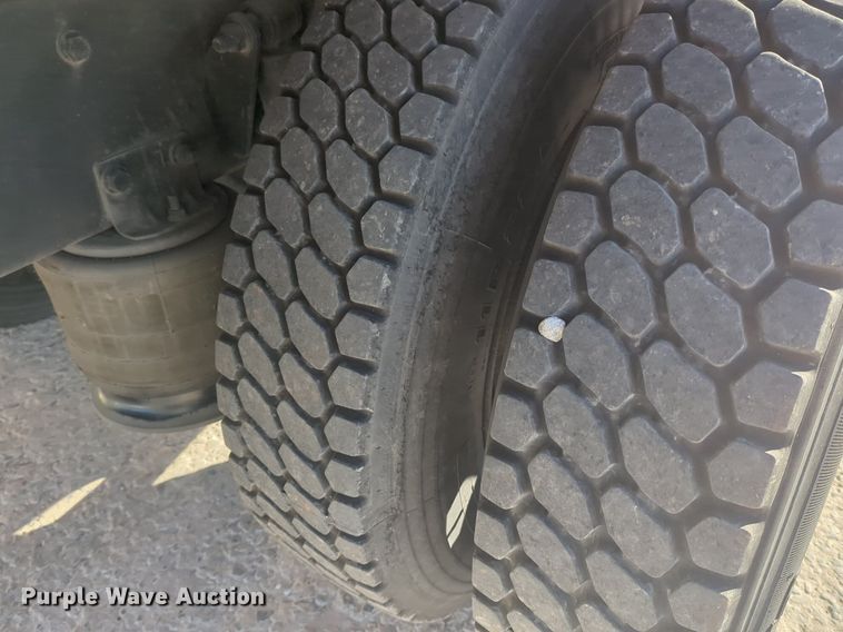 image for item NZ9304 2016 Freightliner Business Class M2 box truck