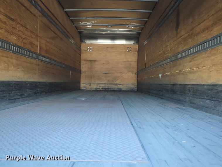 image for item NZ9305 2011 Hino 268 box truck