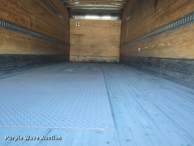 image for item NZ9305 2011 Hino 268 box truck