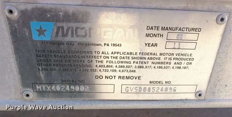 image for item NZ9306 2011 Hino 268 box truck