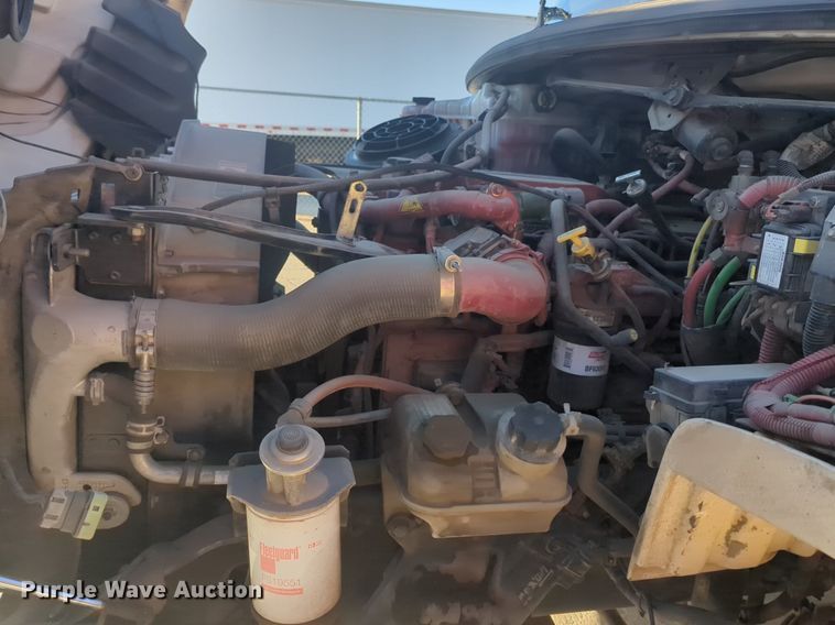 image for item NZ9307 2016 Freightliner Business Class M2 box truck