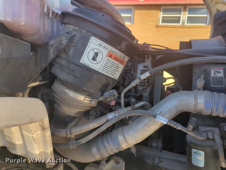 image for item NZ9307 2016 Freightliner Business Class M2 box truck