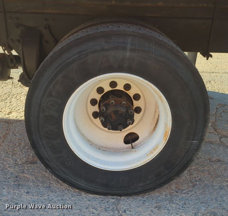 image for item NZ9307 2016 Freightliner Business Class M2 box truck