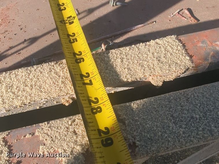 image for item NZ9329 2012 JLG 1930ES scissor lift