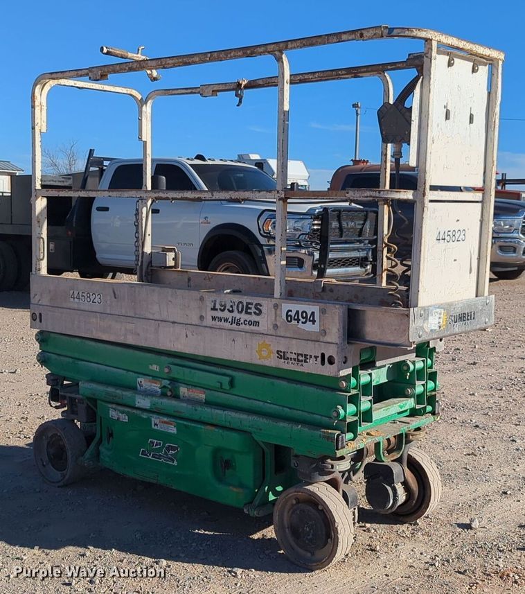 image for item NZ9330 JLG 1930ES scissor lift