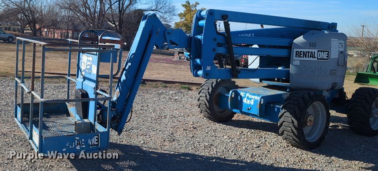 image for item NZ9334 2005 Genie Z-45/25 boom lift