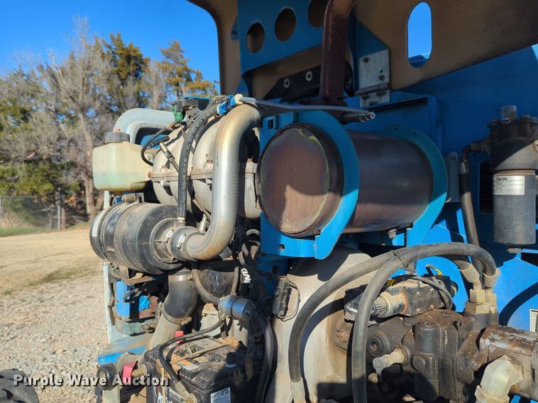 image for item NZ9334 2005 Genie Z-45/25 boom lift