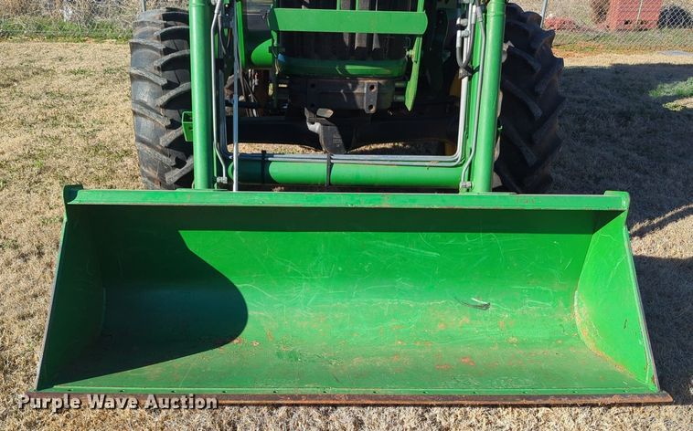 image for item NZ9335 2009 John Deere 5101E MFWD tractor