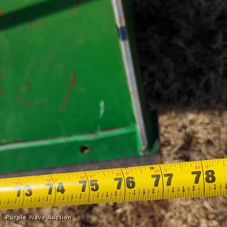 image for item NZ9335 2009 John Deere 5101E MFWD tractor