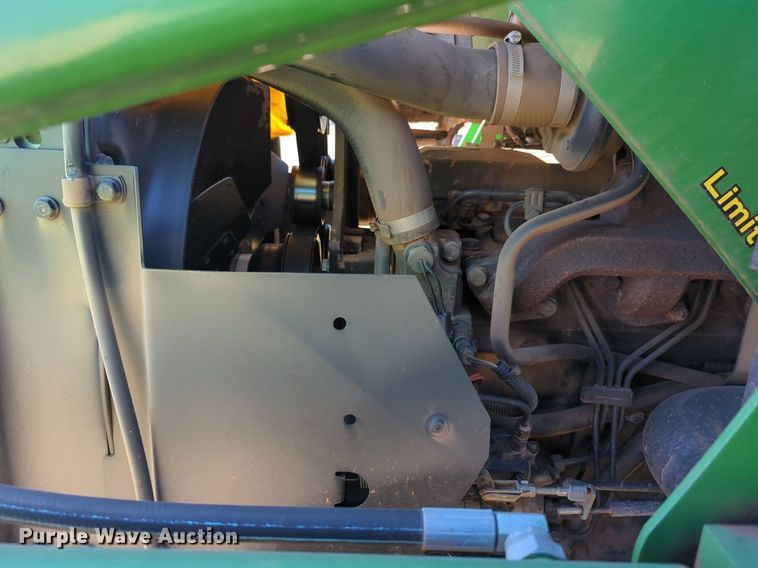 image for item NZ9335 2009 John Deere 5101E MFWD tractor