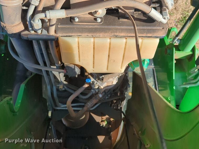 image for item NZ9335 2009 John Deere 5101E MFWD tractor