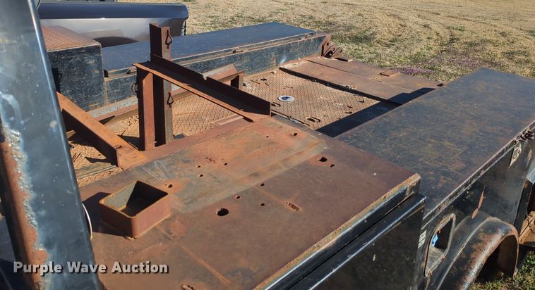 image for item NZ9340 CM utility pickup truck bed