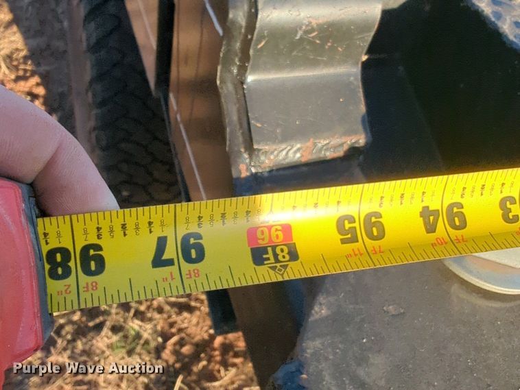 image for item NZ9341 Butler hydraulic bale bed