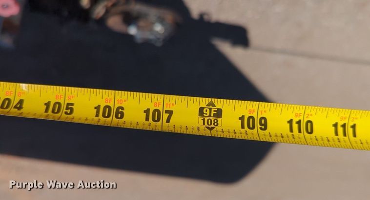 image for item NZ9355 2001 Road Master enclosed cargo trailer