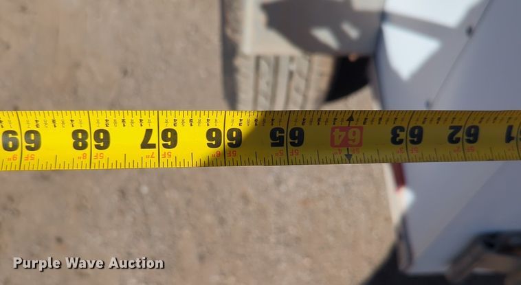 image for item NZ9355 2001 Road Master enclosed cargo trailer