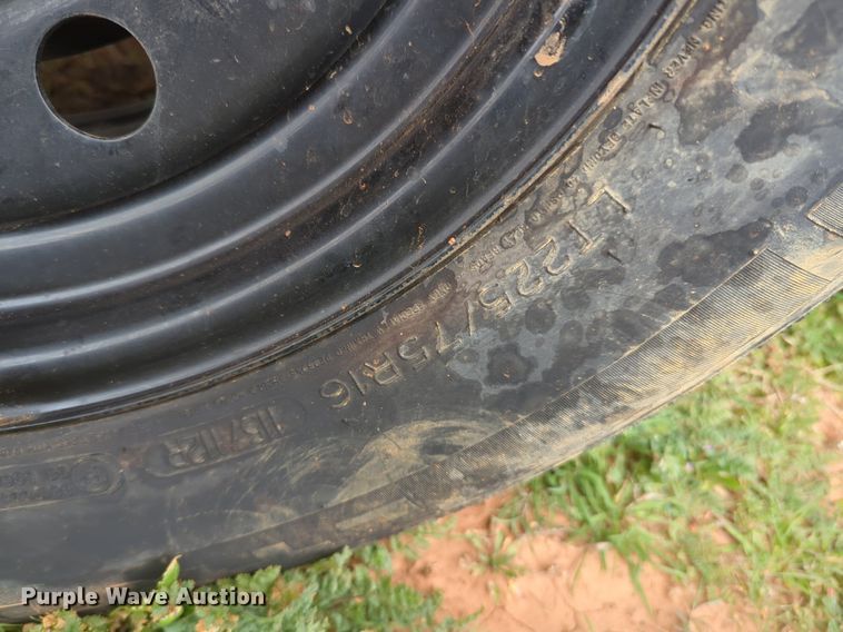 image for item NZ9356 2022 Lonestar equipment trailer