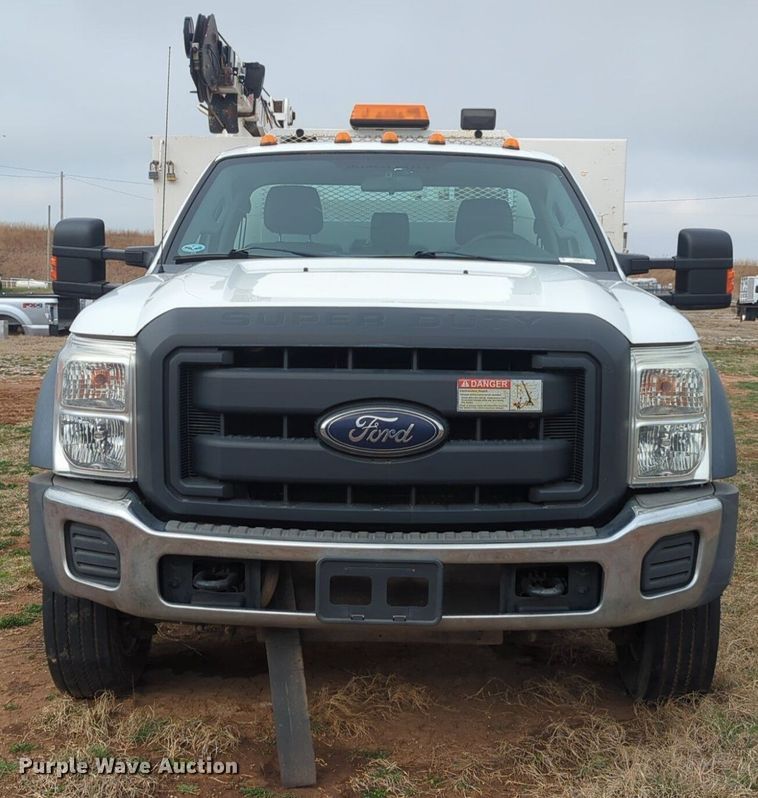 image for item NZ9370 2015 Ford F550 Super Duty utility / service truck
