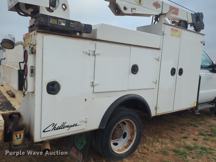 image for item NZ9370 2015 Ford F550 Super Duty utility / service truck