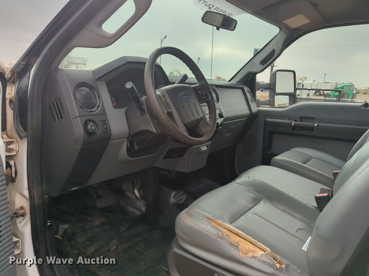 image for item NZ9370 2015 Ford F550 Super Duty utility / service truck