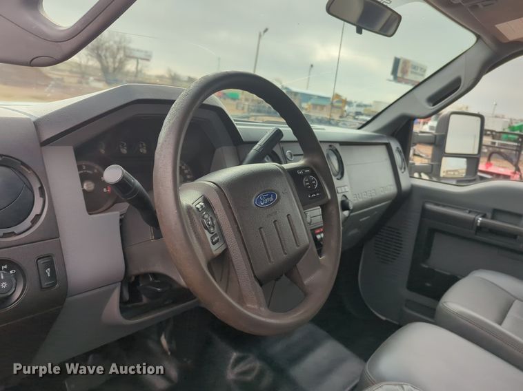 image for item NZ9370 2015 Ford F550 Super Duty utility / service truck