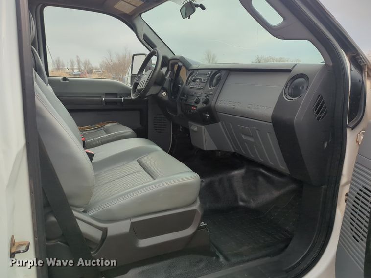 image for item NZ9370 2015 Ford F550 Super Duty utility / service truck