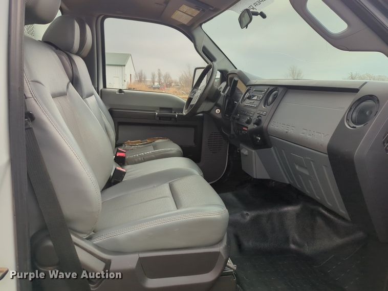 image for item NZ9370 2015 Ford F550 Super Duty utility / service truck