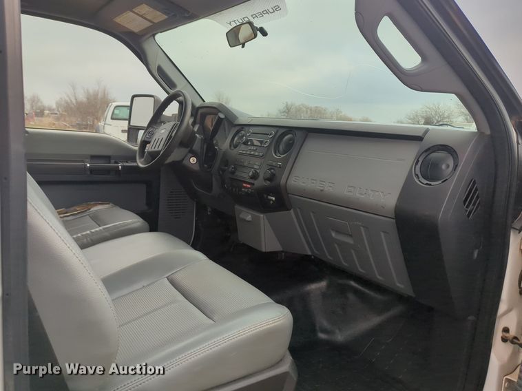 image for item NZ9370 2015 Ford F550 Super Duty utility / service truck