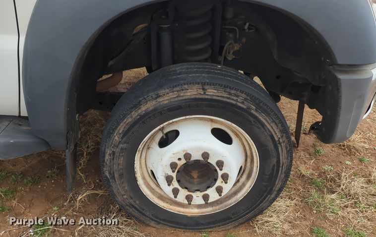 image for item NZ9370 2015 Ford F550 Super Duty utility / service truck