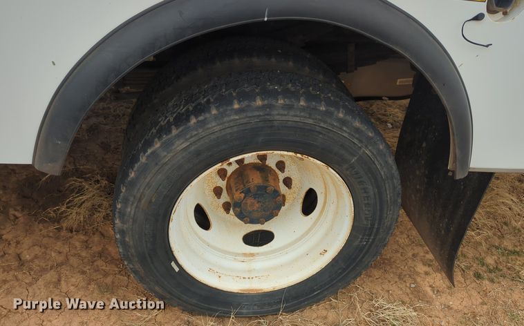 image for item NZ9370 2015 Ford F550 Super Duty utility / service truck