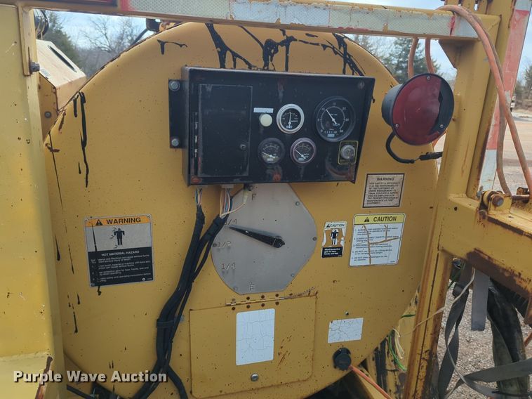 image for item NZ9372 Rosco RA-200 melter applicator