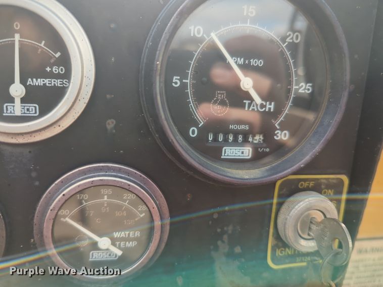 image for item NZ9372 Rosco RA-200 melter applicator