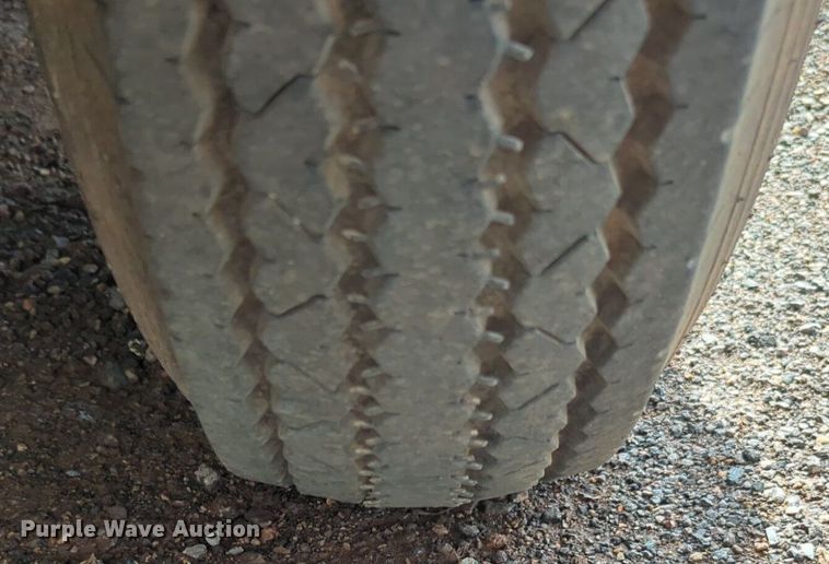 image for item NZ9372 Rosco RA-200 melter applicator