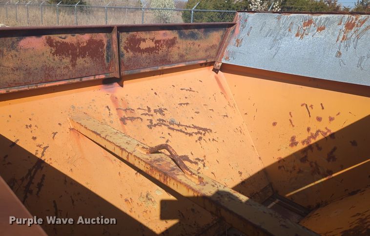 image for item NZ9382 Henderson Cheif spreader