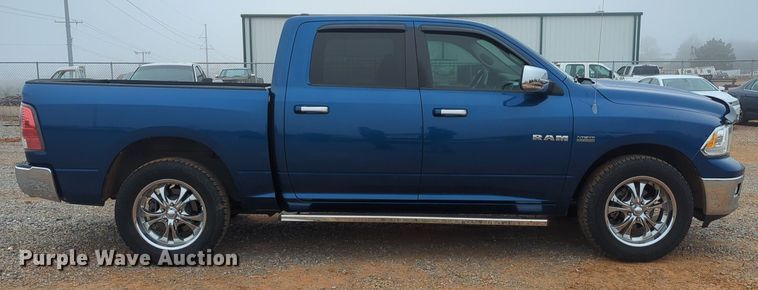image for item NZ9388 2010 Dodge Ram 1500 Crew Cab pickup truck