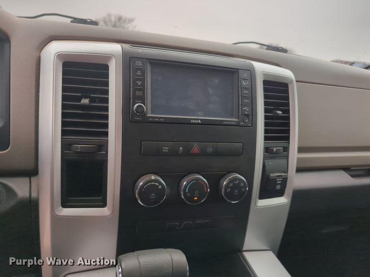 image for item NZ9388 2010 Dodge Ram 1500 Crew Cab pickup truck