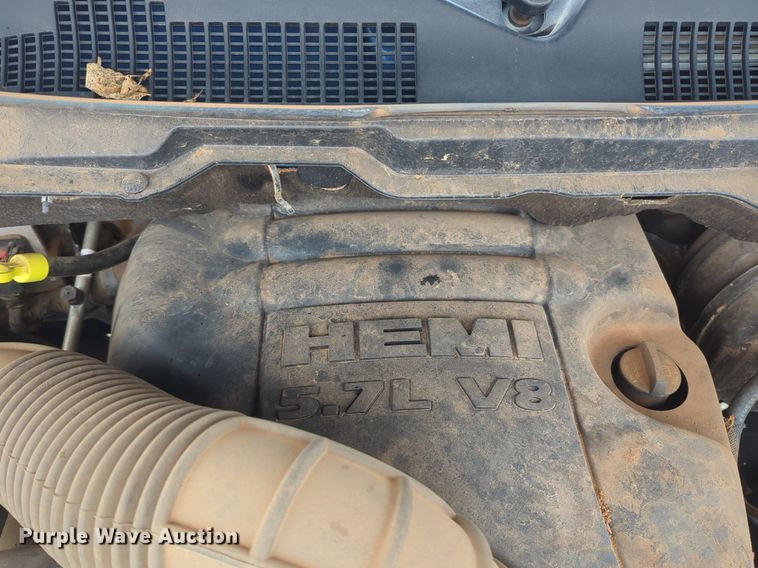 image for item NZ9388 2010 Dodge Ram 1500 Crew Cab pickup truck