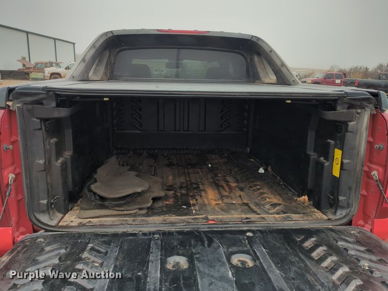 image for item NZ9389 2009 Chevrolet Avalanche Crew Cab pickup truck