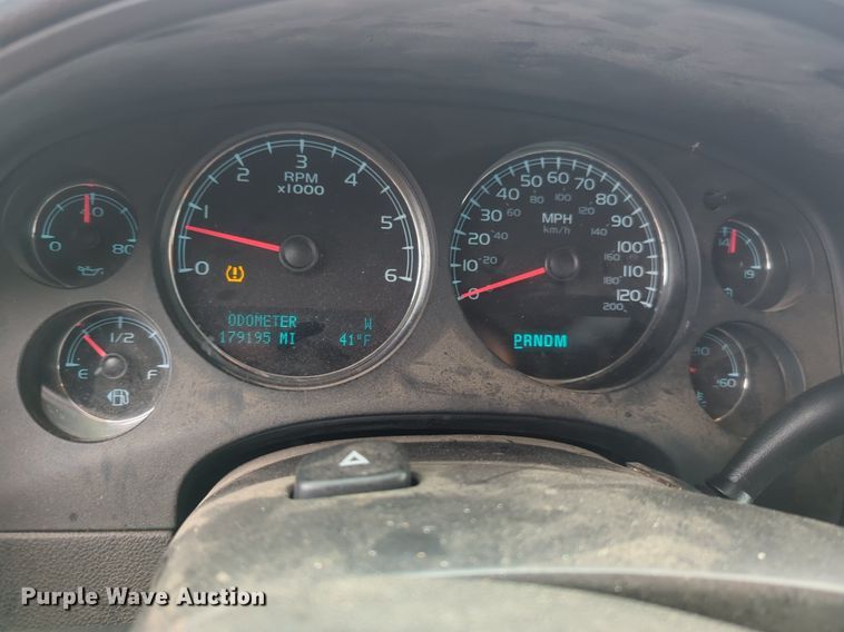 image for item NZ9389 2009 Chevrolet Avalanche Crew Cab pickup truck