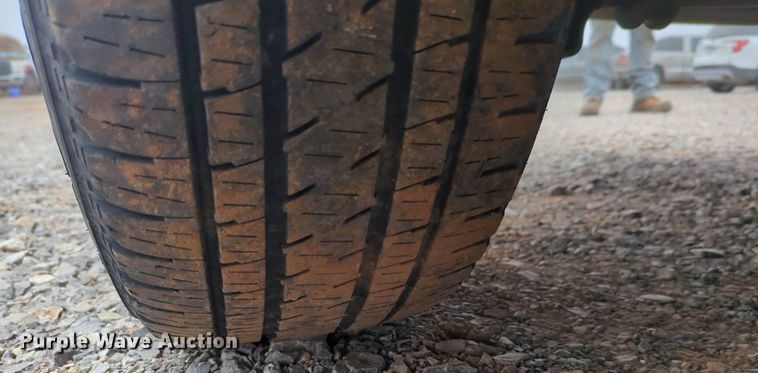 image for item NZ9389 2009 Chevrolet Avalanche Crew Cab pickup truck