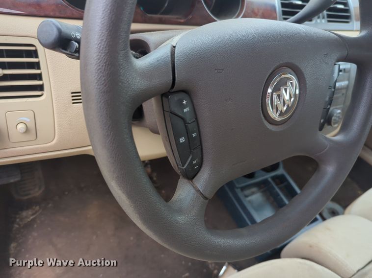 image for item NZ9392 2007 Buick Lucerne 