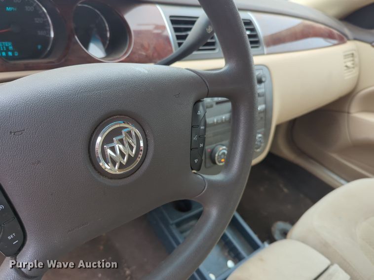 image for item NZ9392 2007 Buick Lucerne 
