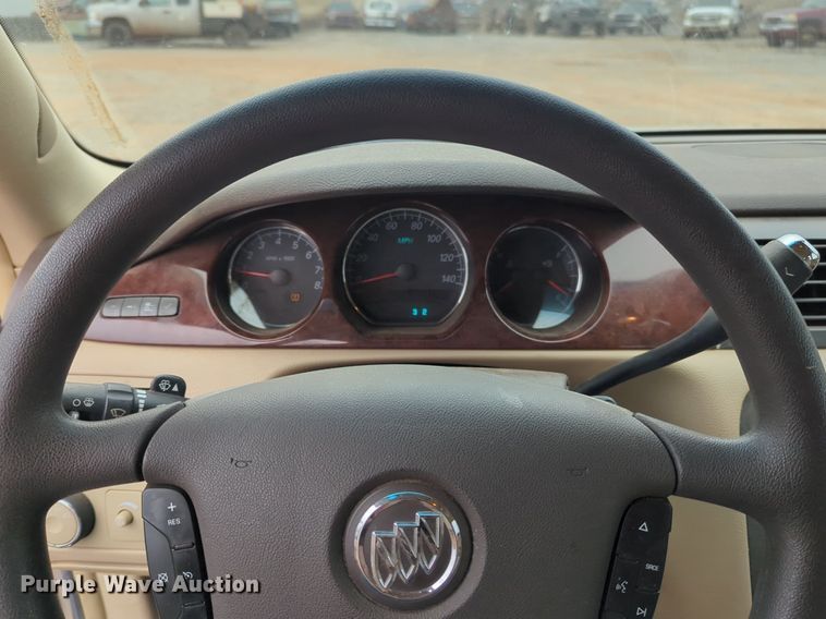image for item NZ9392 2007 Buick Lucerne 