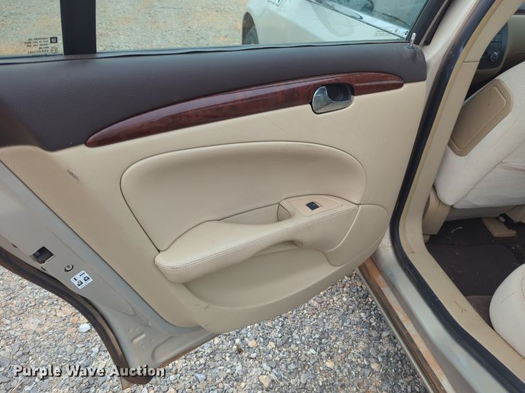 image for item NZ9392 2007 Buick Lucerne 