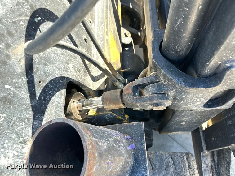 image for item OA9568 Yale forklift